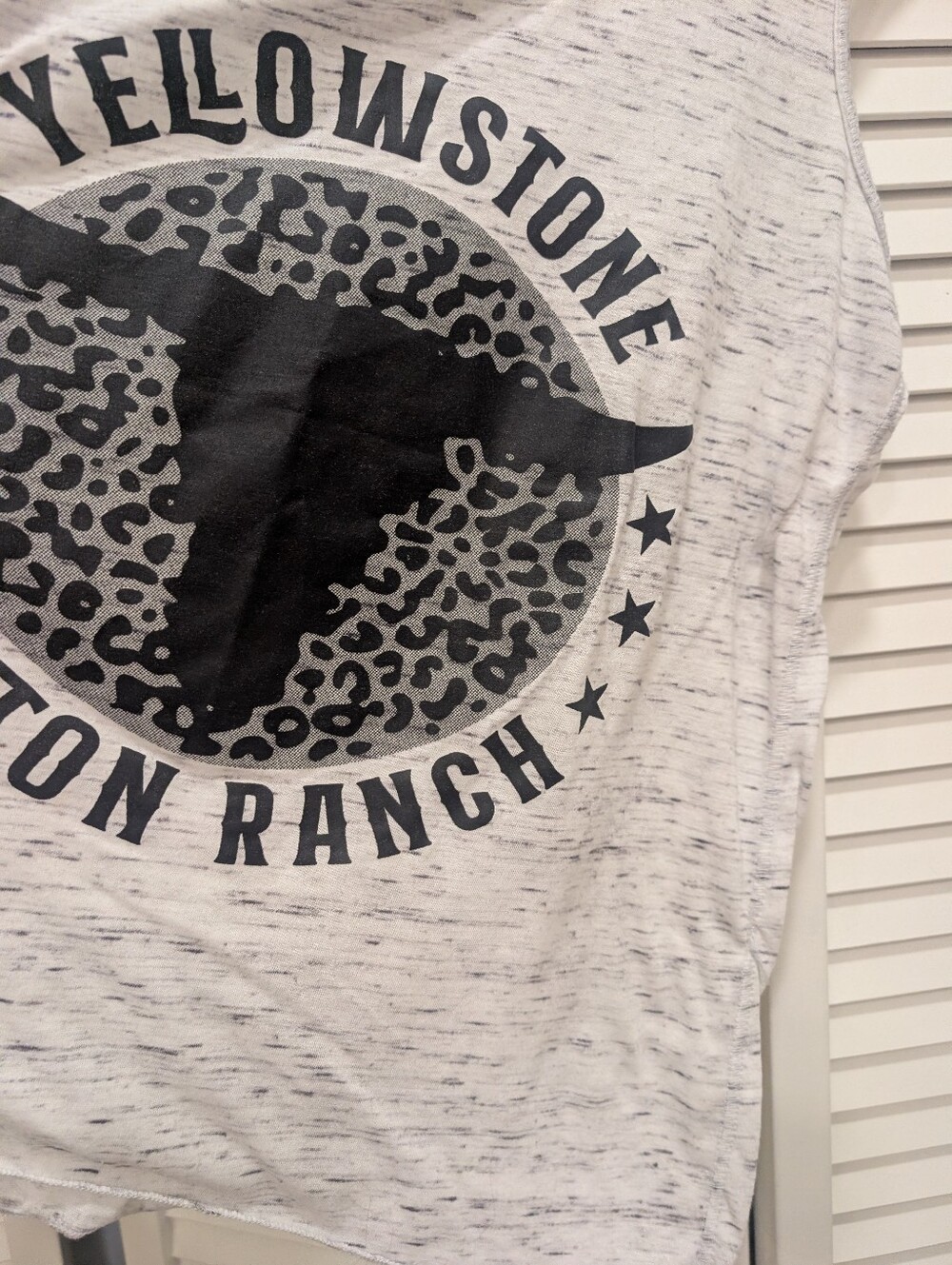Yellowstone Dutton Ranch White Racerback Tank Top Size Large - Picture 5 of 7